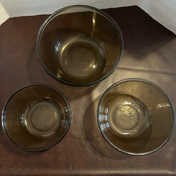 Anchor hocking mixing bowls - Picture 5 of 6